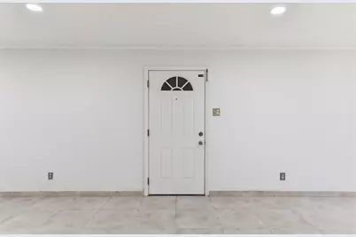 7900 Westheimer Road #147, Houston, TX 77063 - Photo 16
