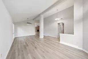 10530 Rippling Fields Dr, Houston, TX 77064 - Photo 8