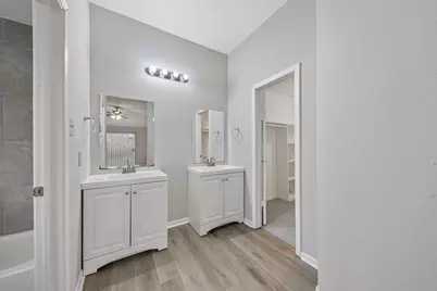 10530 Rippling Fields Drive, Houston, TX 77064 - Photo 20