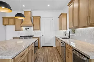 1413 Cottage Cove Ct, Seabrook, TX 77586 - Photo 10