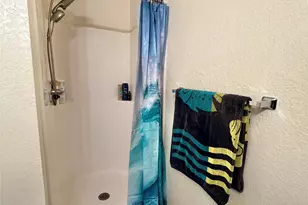 708 E 6th St, Sweeny, TX 77480 - Photo 16