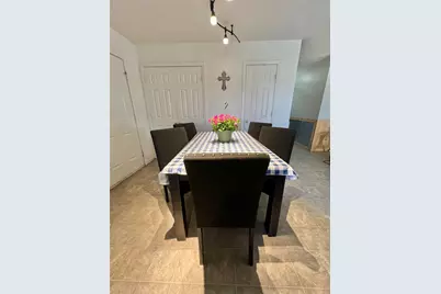 708 E 6th Street, Sweeny, TX 77480 - Photo 6