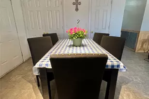 708 E 6th St, Sweeny, TX 77480 - Photo 6