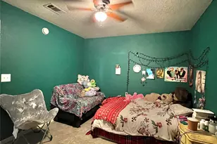 708 E 6th St, Sweeny, TX 77480 - Photo 12