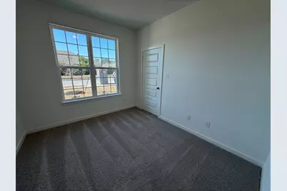 140 Overhill Drive, Huntsville, TX 77320 - Photo 4