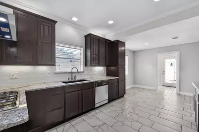 4023 Bayou Grove Drive, Seabrook, TX 77586 - Photo 20