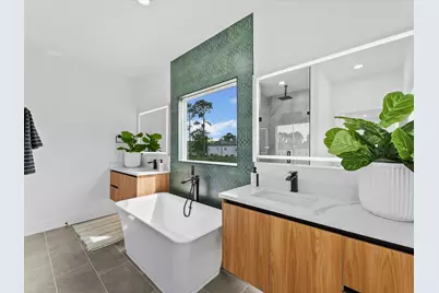 2582 W Tidwell Road, Houston, TX 77091 - Photo 16