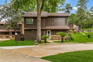 133 Fountain Lake, Livingston, TX 77351 - Photo 4