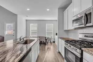 27108 Kestrel Trl, Magnolia, TX 77354 - Photo 10