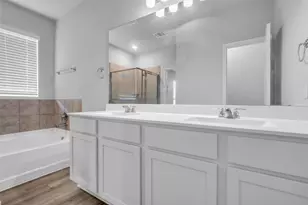 27108 Kestrel Trl, Magnolia, TX 77354 - Photo 16