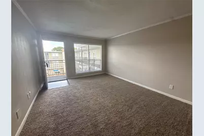 7315 Brompton Rd Street #315B, Houston, TX 77025 - Photo 2