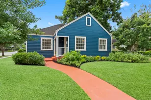 1102 Winston St, Houston, TX 77009 - Photo 1