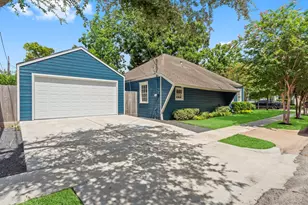 1102 Winston St, Houston, TX 77009 - Photo 34