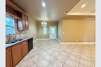 116 Sycamore Street, Port Neches, TX 77651 - Photo 12