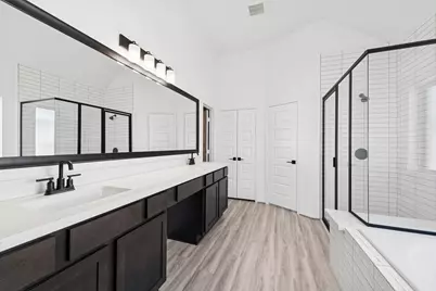 32402 Magnolia Glen Lane, Waller, TX 77484 - Photo 10