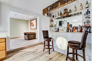 213 W Spreading Oak Dr, Houston, TX 77076 - Photo 10