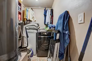 213 W Spreading Oak Dr, Houston, TX 77076 - Photo 20