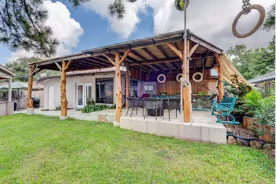213 W Spreading Oak Drive, Houston, TX 77076 - Photo 32