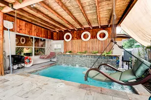 213 W Spreading Oak Dr, Houston, TX 77076 - Photo 34