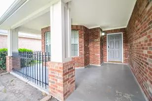 8502 Manassas Ln, Houston, TX 77083 - Photo 4
