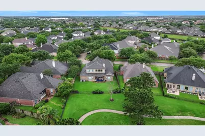 1028 Broad Bay Lane, League City, TX 77573 - Photo 4