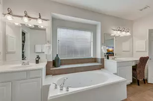 1028 Broad Bay Ln, League City, TX 77573 - Photo 26