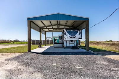 1137 Beach Front Road, Gilchrist, TX 77617 - Photo 8