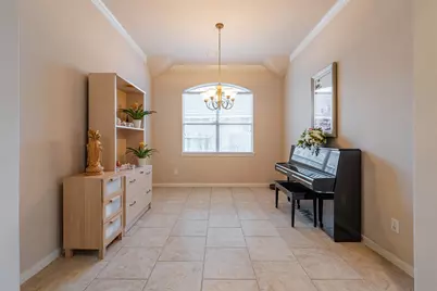 13815 Normandy Court, Sugar Land, TX 77498 - Photo 6
