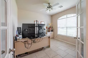 13815 Normandy Ct, Sugar Land, TX 77498 - Photo 14