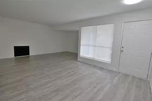 781 Country Pl Dr, Houston, TX 77079 - Photo 10