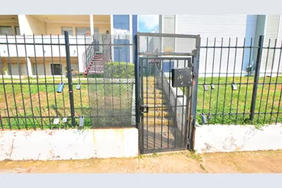 781 Country Place Drive #1061, Houston, TX 77079 - Photo 30