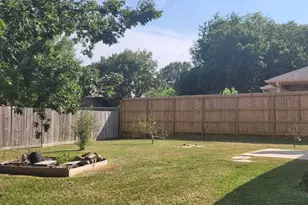 610 Lake View Dr, Montgomery, TX 77356 - Photo 30
