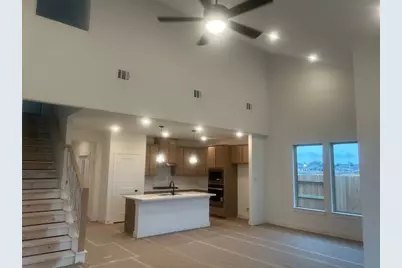 320 Legacy Point Drive, Sealy, TX 77474 - Photo 4