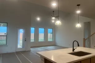 320 Legacy Point Dr, Sealy, TX 77474 - Photo 6