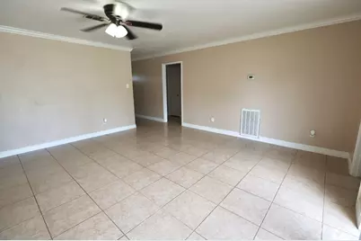 1217 E Brown Lane, Deer Park, TX 77536 - Photo 4