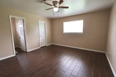 1217 E Brown Lane, Deer Park, TX 77536 - Photo 18