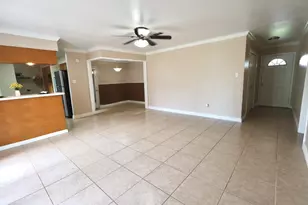 1217 E Brown Ln, Deer Park, TX 77536 - Photo 2
