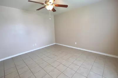 1217 E Brown Lane, Deer Park, TX 77536 - Photo 16