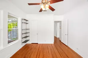 768 E 16th St, Houston, TX 77008 - Photo 30