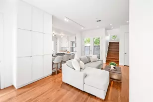 768 E 16th St, Houston, TX 77008 - Photo 26