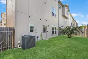 9618 Cambridge Manor Ln, Houston, TX 77045 - Photo 26