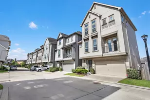 9618 Cambridge Manor Ln, Houston, TX 77045 - Photo 2