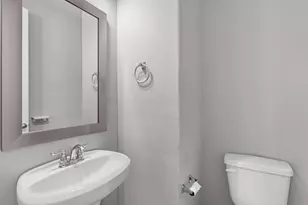 9618 Cambridge Manor Ln, Houston, TX 77045 - Photo 16