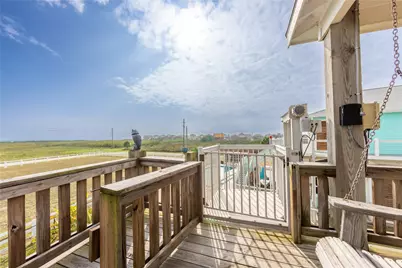 4304 Bolivar Circle, Port Bolivar, TX 77650 - Photo 14