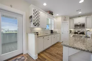 4304 Bolivar Cir, Port Bolivar, TX 77650 - Photo 28