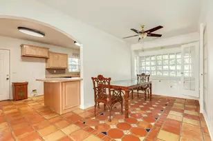 935 Magnolia St, Lake Jackson, TX 77566 - Photo 12