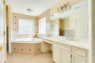 935 Magnolia St, Lake Jackson, TX 77566 - Photo 22