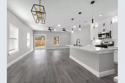 8013 Moon Beam Street #A/B, Houston, TX 77088 - Photo 18