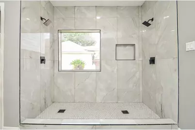 9211 Abbey Chase Lane, Houston, TX 77095 - Photo 18
