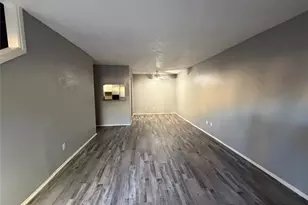 9461 Pagewood Ln, Houston, TX 77063 - Photo 10